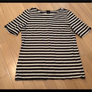 💥Clearance Loft Blck/Whi Stripe Short Sleeve Top